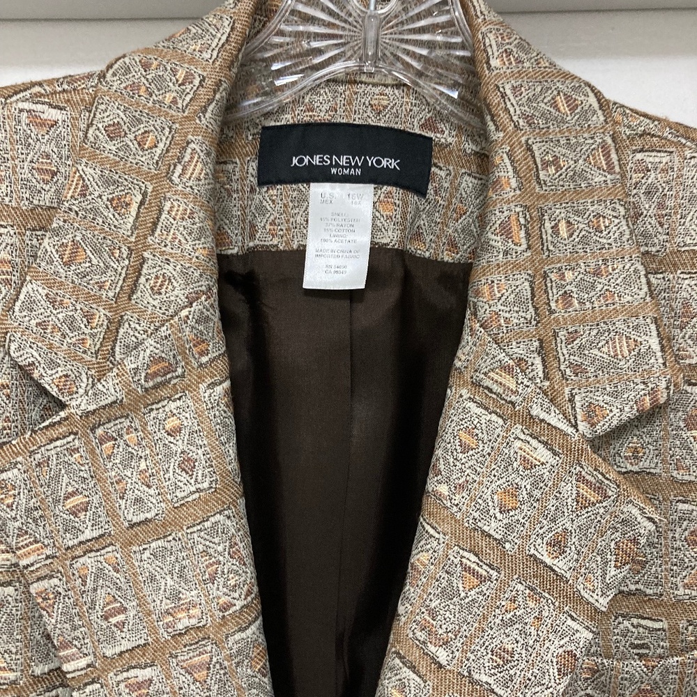 WOMEN'S JACKET